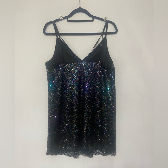 BCBG LIKE NEW black sequin strappy slip mini dress size M - Picture 5 of 6
